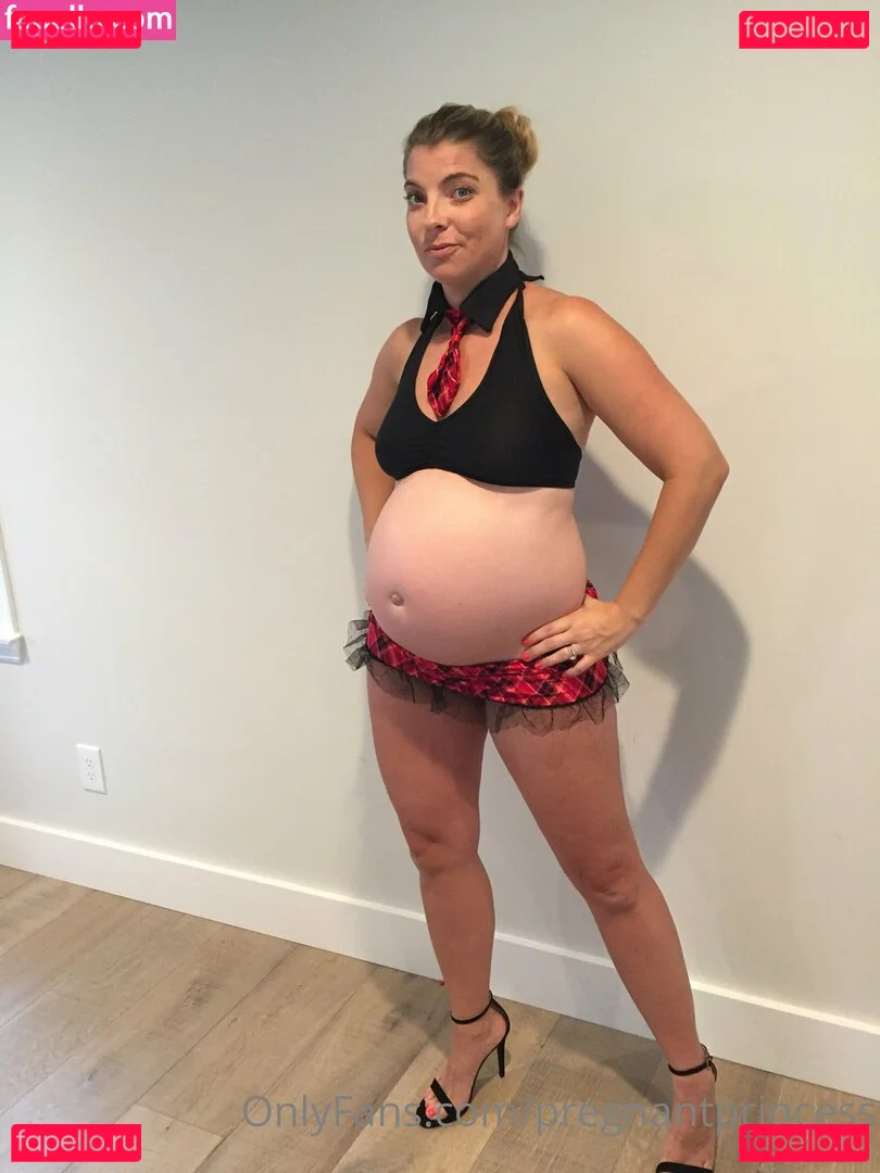 pregnantprincess Onlyfans Photo Gallery 
