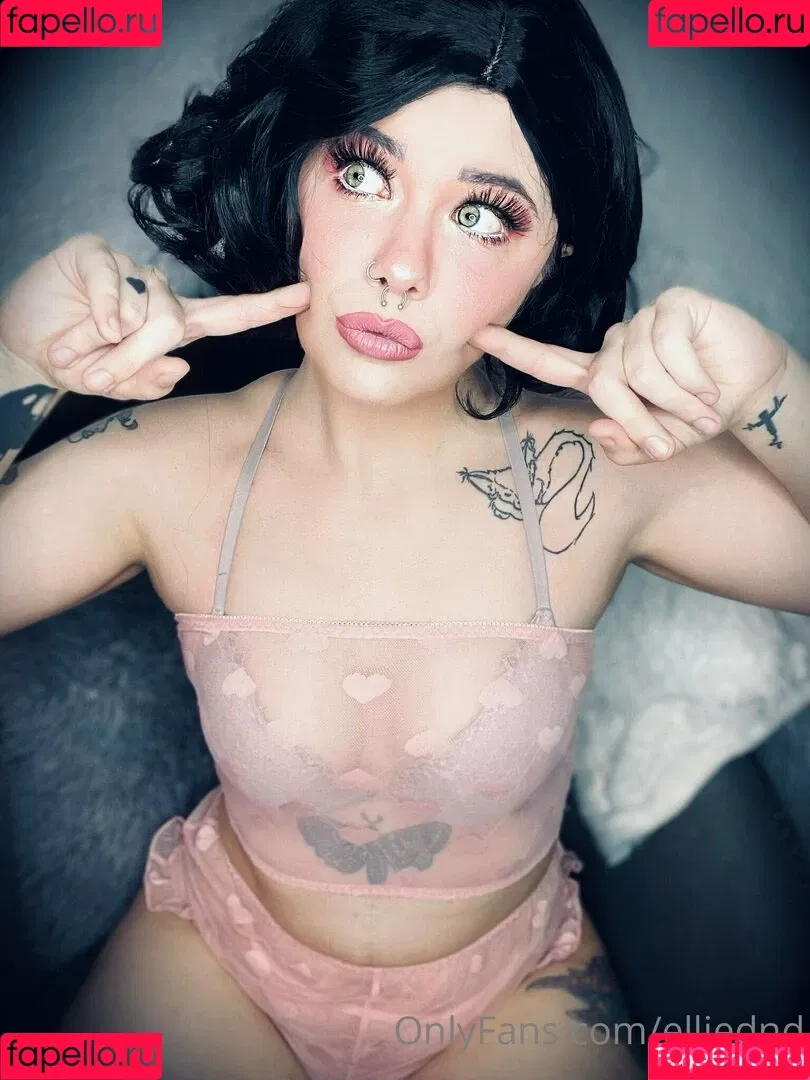 EllieDND Onlyfans Photo Gallery 