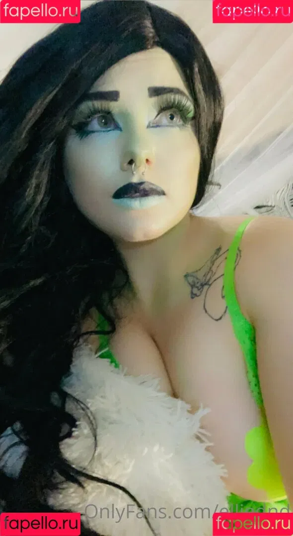 EllieDND Onlyfans Photo Gallery 
