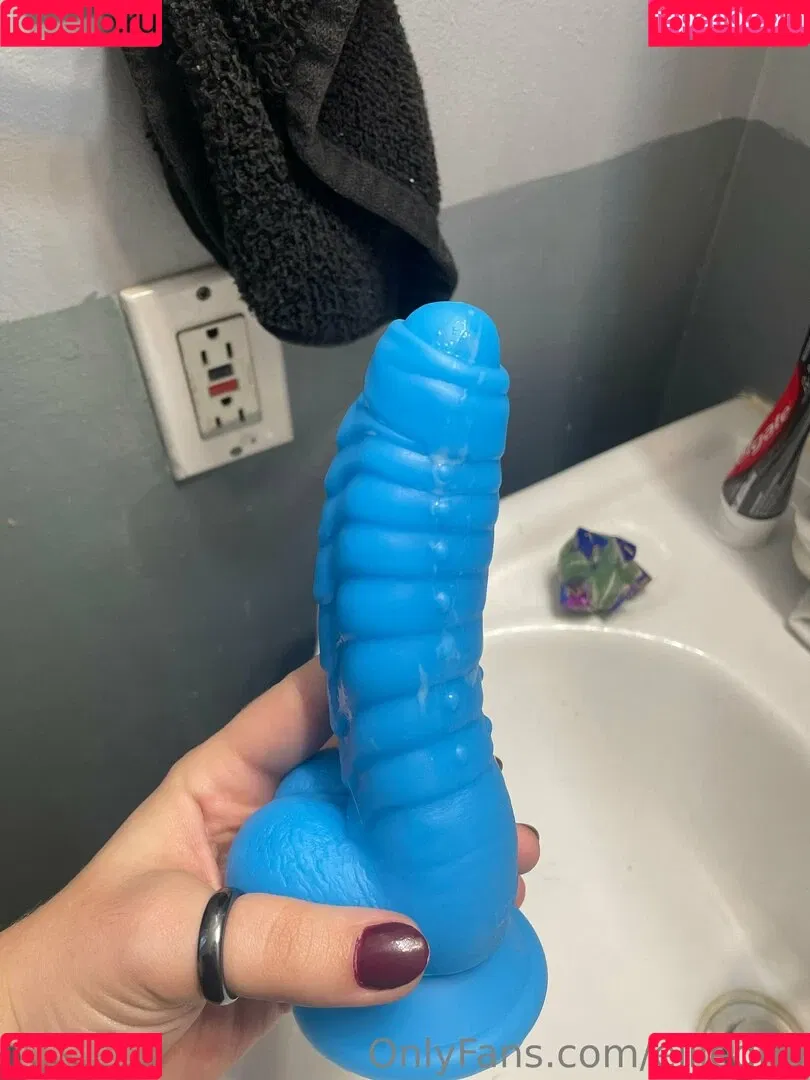 EllieDND Onlyfans Photo Gallery 