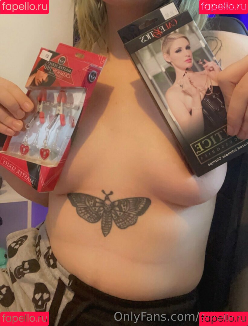 EllieDND Onlyfans Photo Gallery 