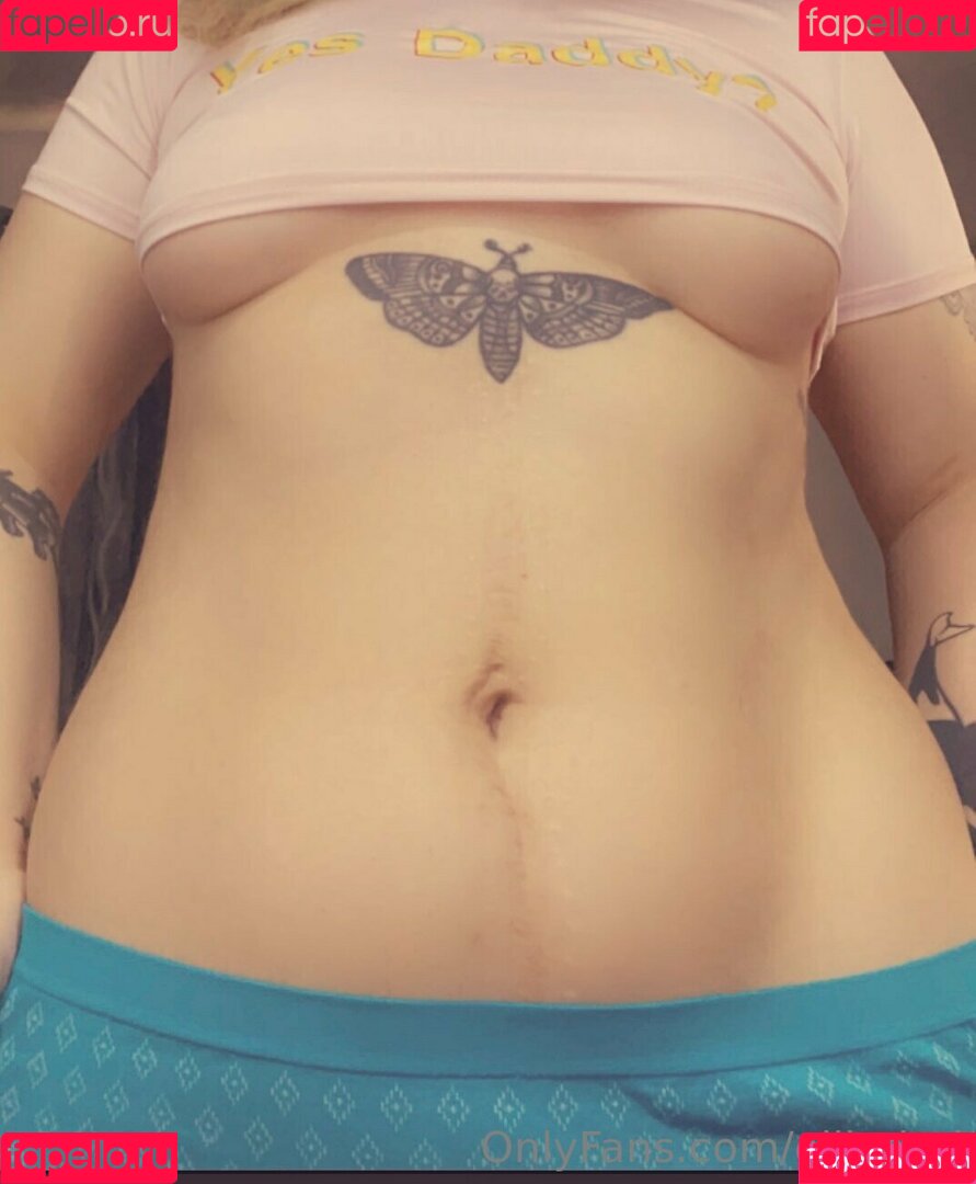 EllieDND Onlyfans Photo Gallery 