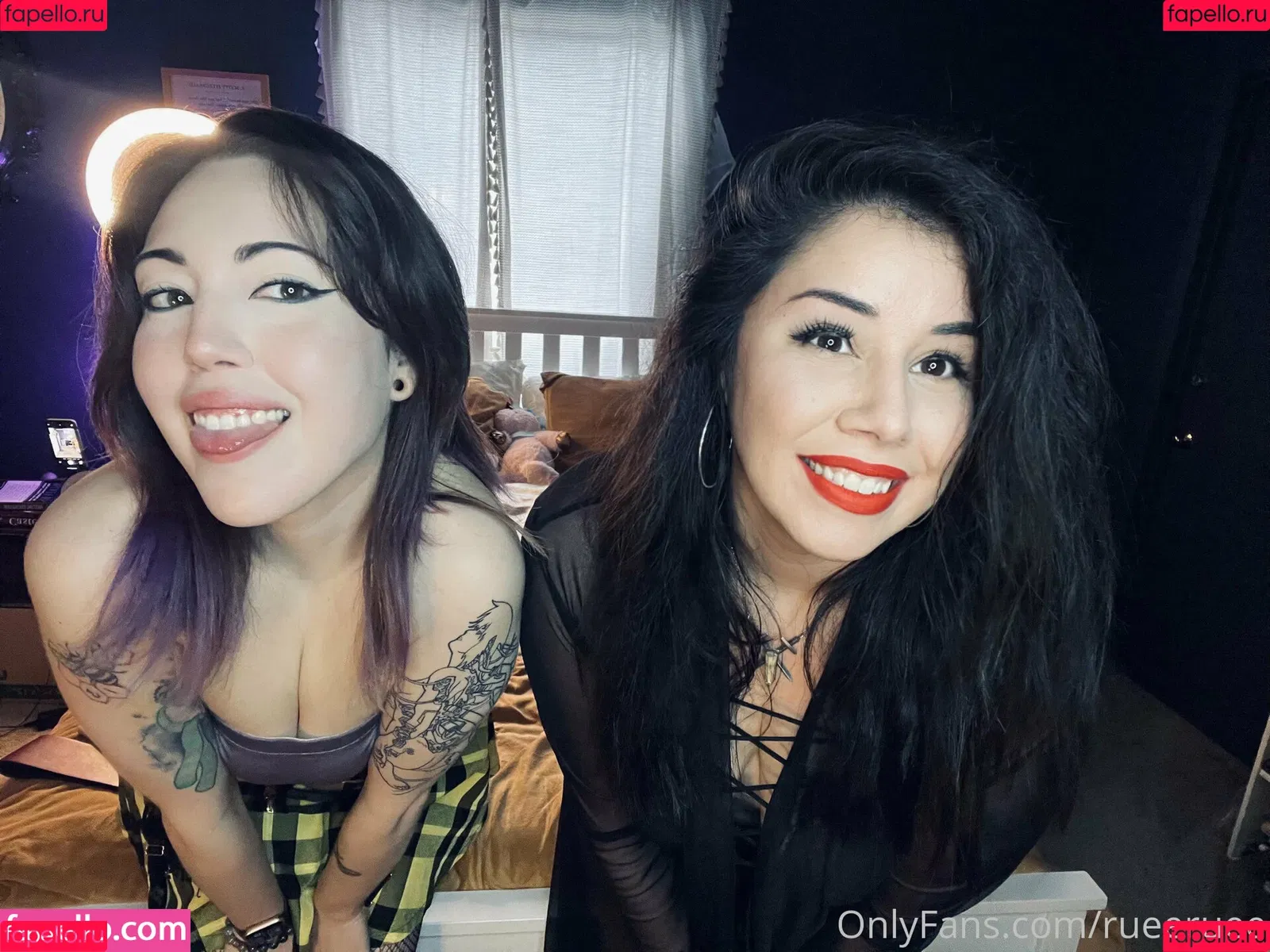 rueeruee Onlyfans Photo Gallery 