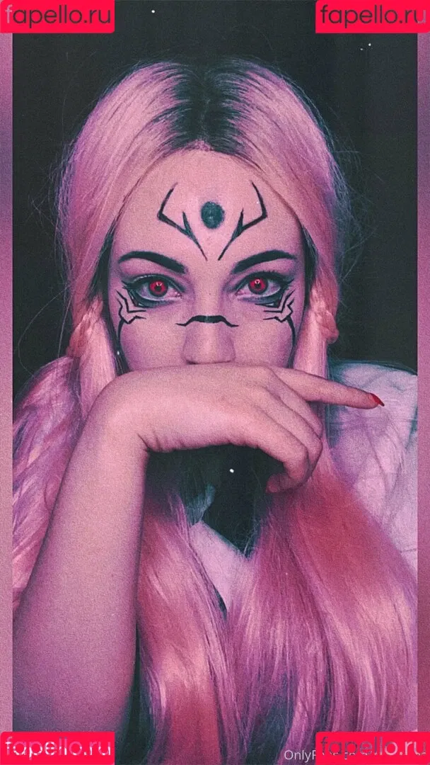 rueeruee Onlyfans Photo Gallery 