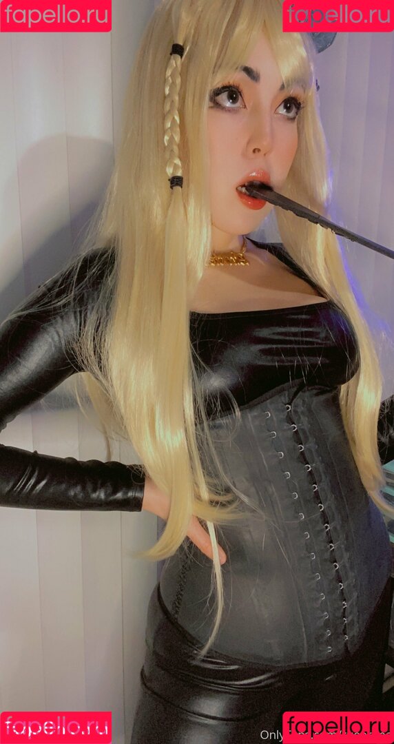 rueeruee Onlyfans Photo Gallery 