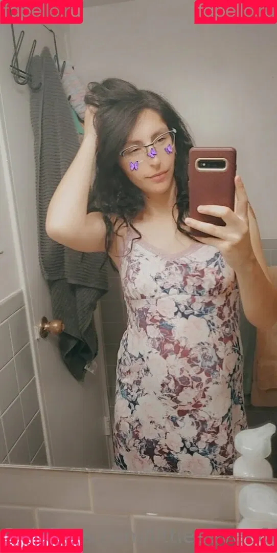 littleeevee66 Onlyfans Photo Gallery 