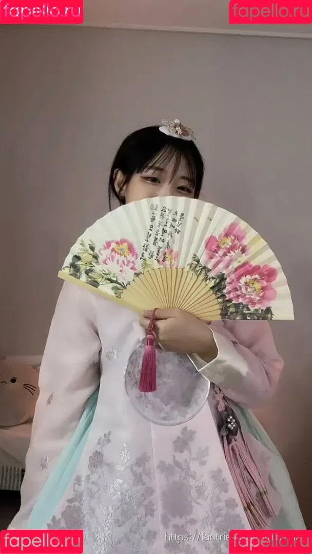 hinachan01 Onlyfans Photo Gallery 