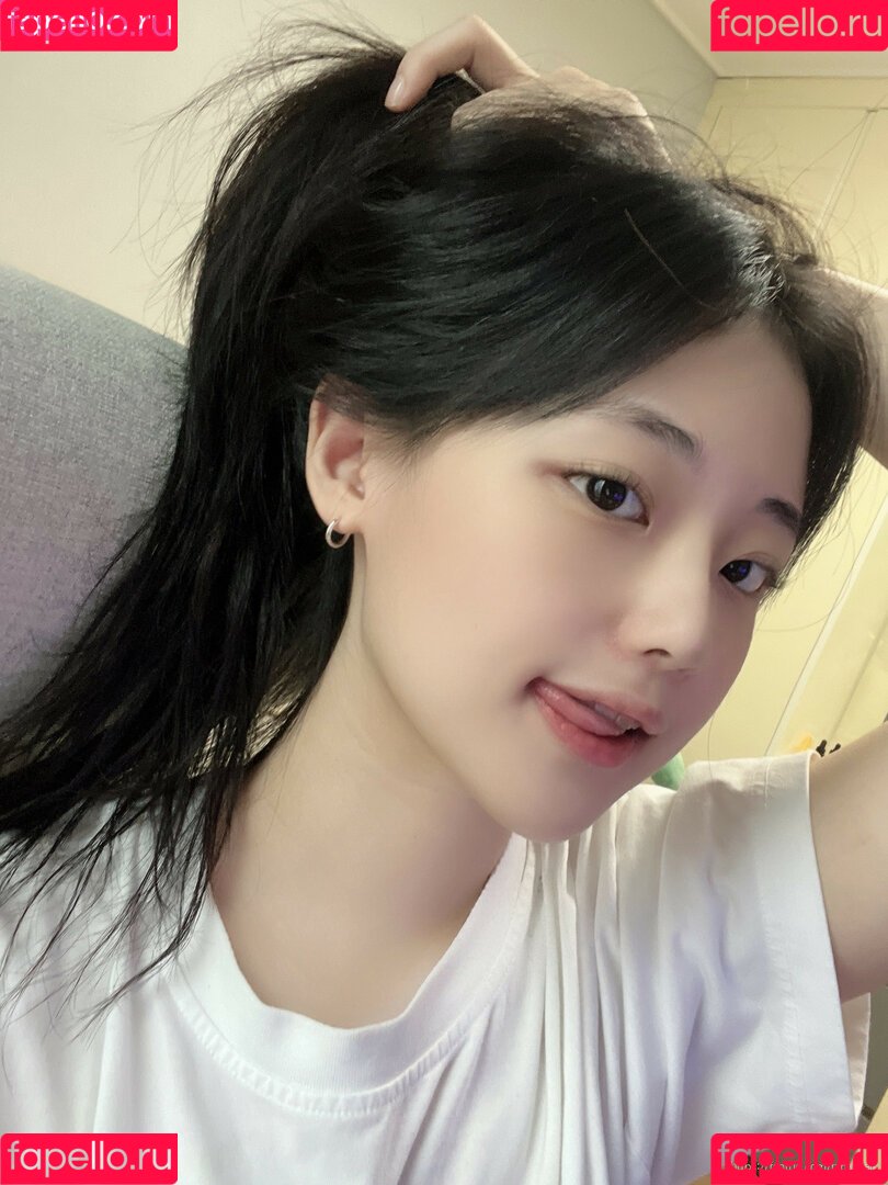 hinachan01 Onlyfans Photo Gallery 