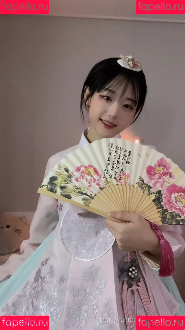 hinachan01 Onlyfans Photo Gallery 