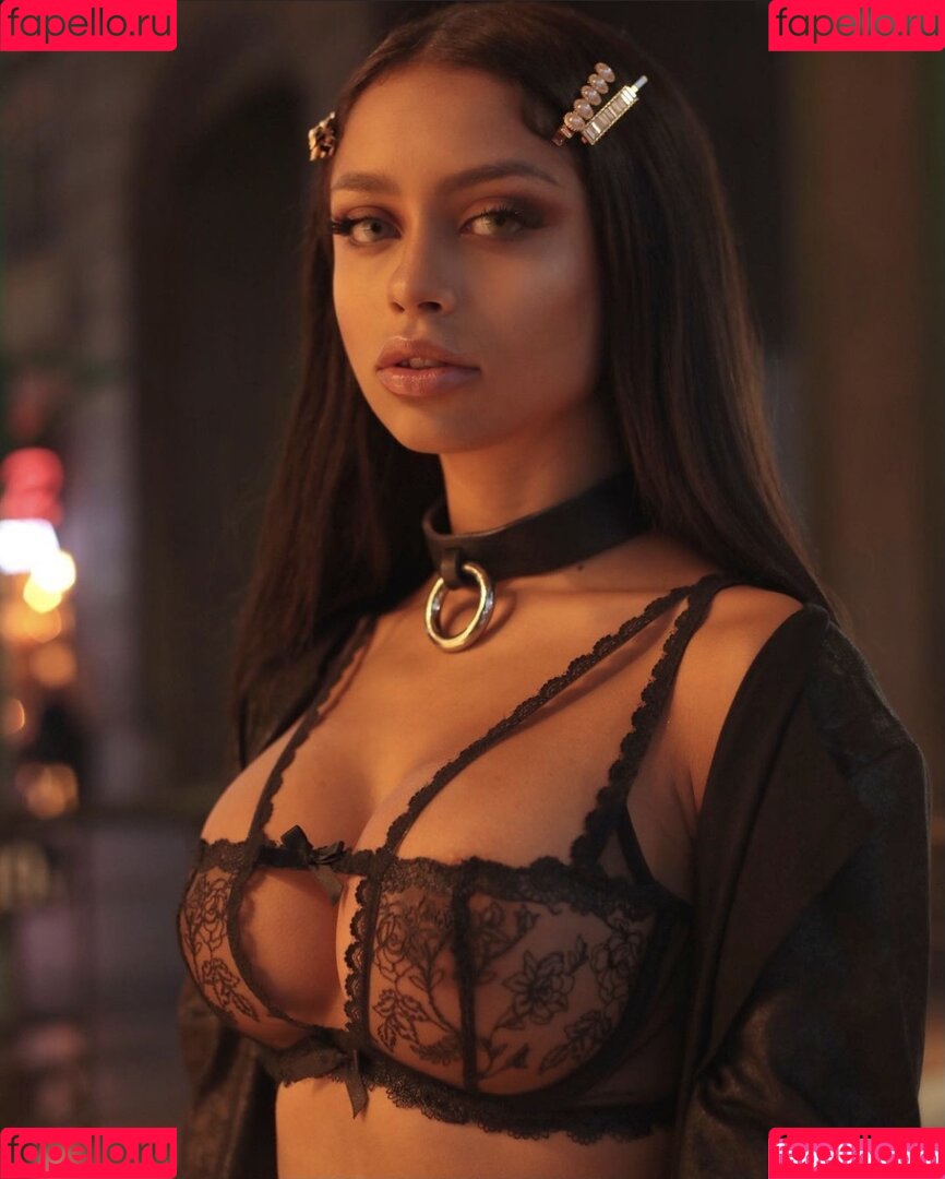 Christina Bertevello Onlyfans Photo Gallery 