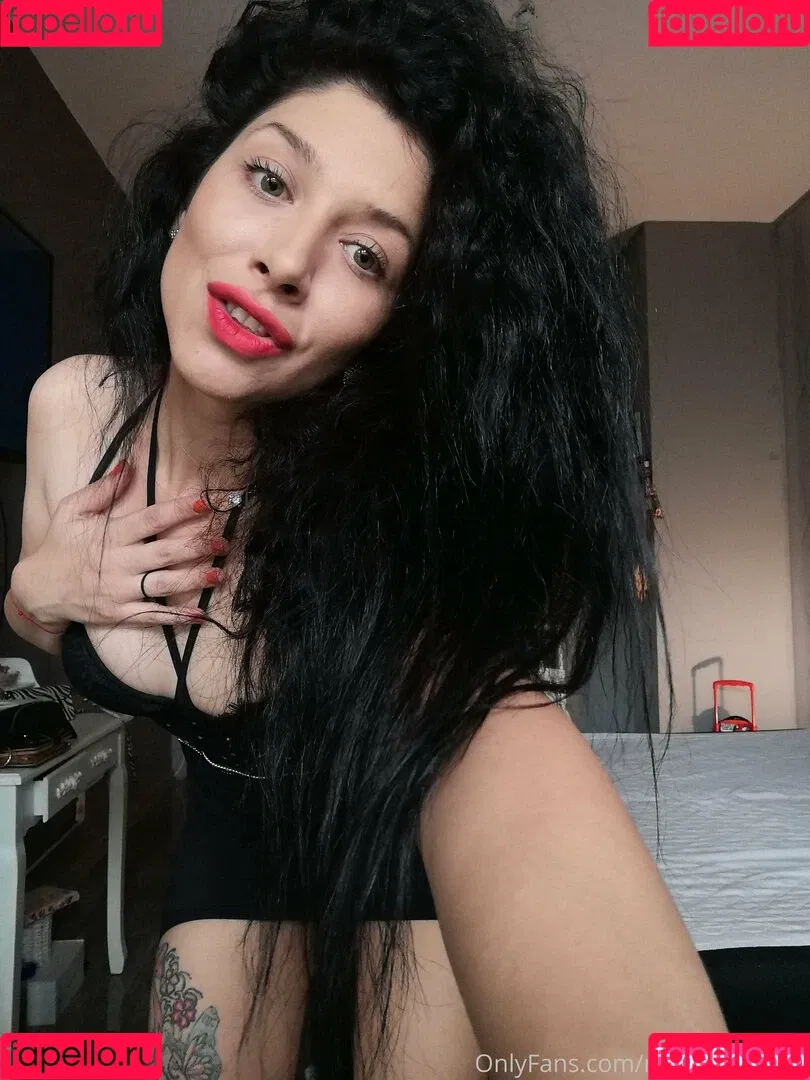 naughtydonna Onlyfans Photo Gallery 