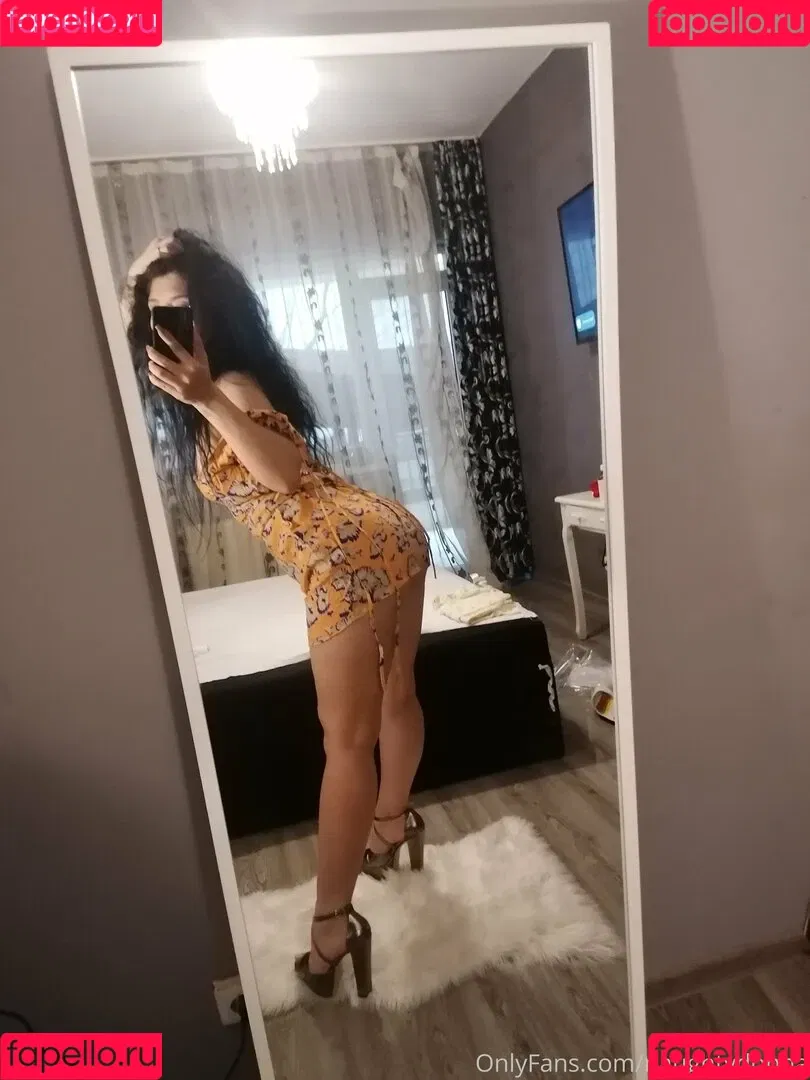 naughtydonna Onlyfans Photo Gallery 
