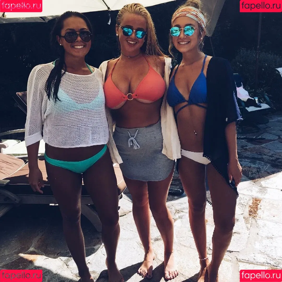 Kelsey Onlyfans Photo Gallery 