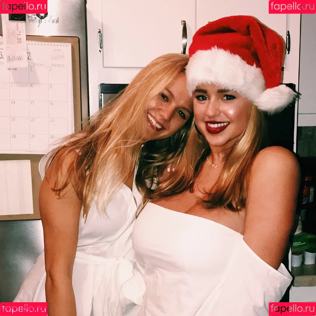 Kelsey Onlyfans Photo Gallery 