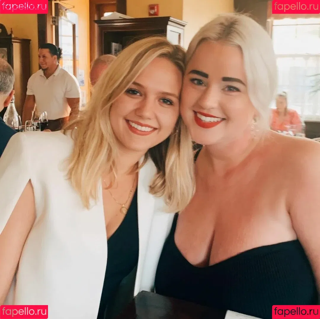 Kelsey Onlyfans Photo Gallery 