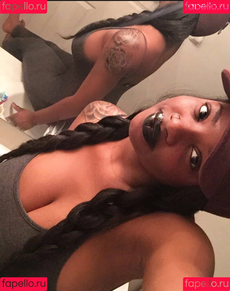 Itstaviaa Onlyfans Photo Gallery 