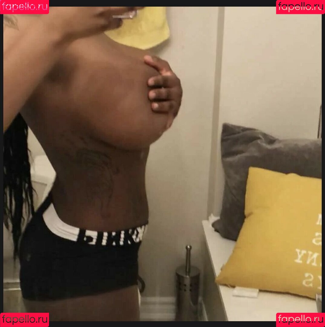 Itstaviaa Onlyfans Photo Gallery 