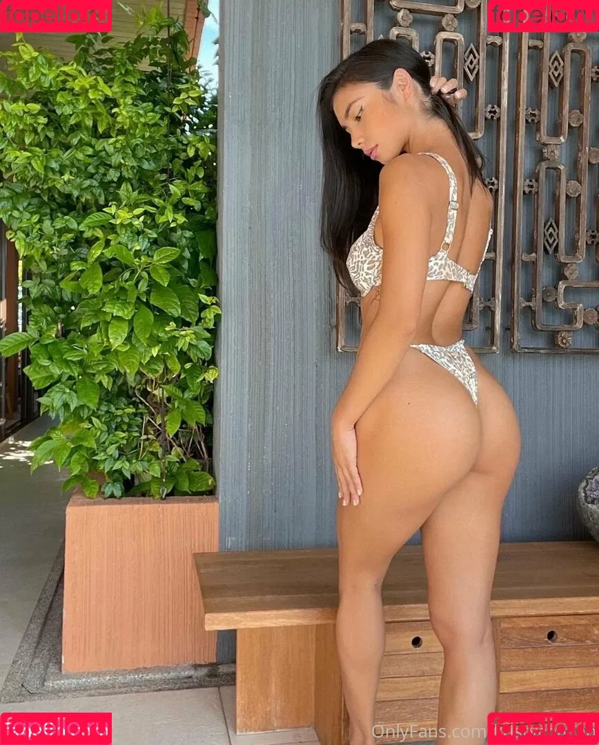 Kristychaaan Onlyfans Photo Gallery 