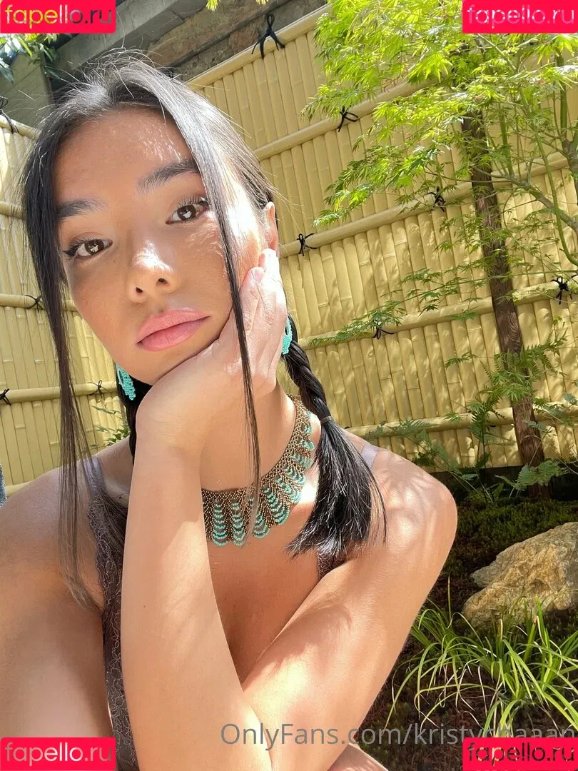 Kristychaaan Onlyfans Photo Gallery 