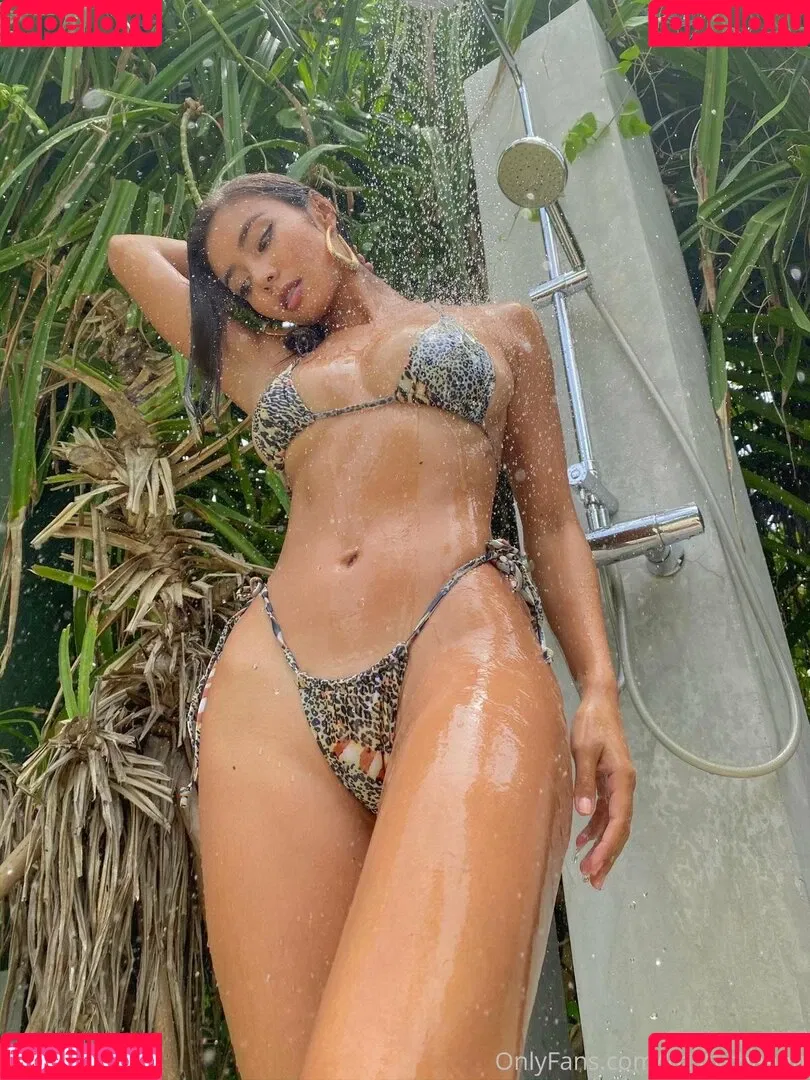 Kristychaaan Onlyfans Photo Gallery 