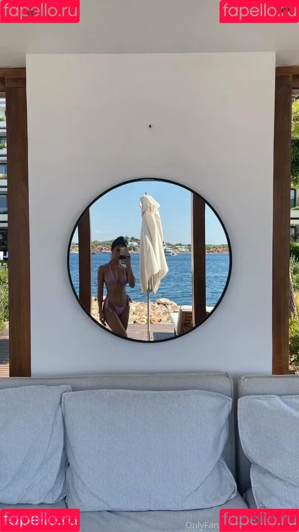 Kristychaaan Onlyfans Photo Gallery 