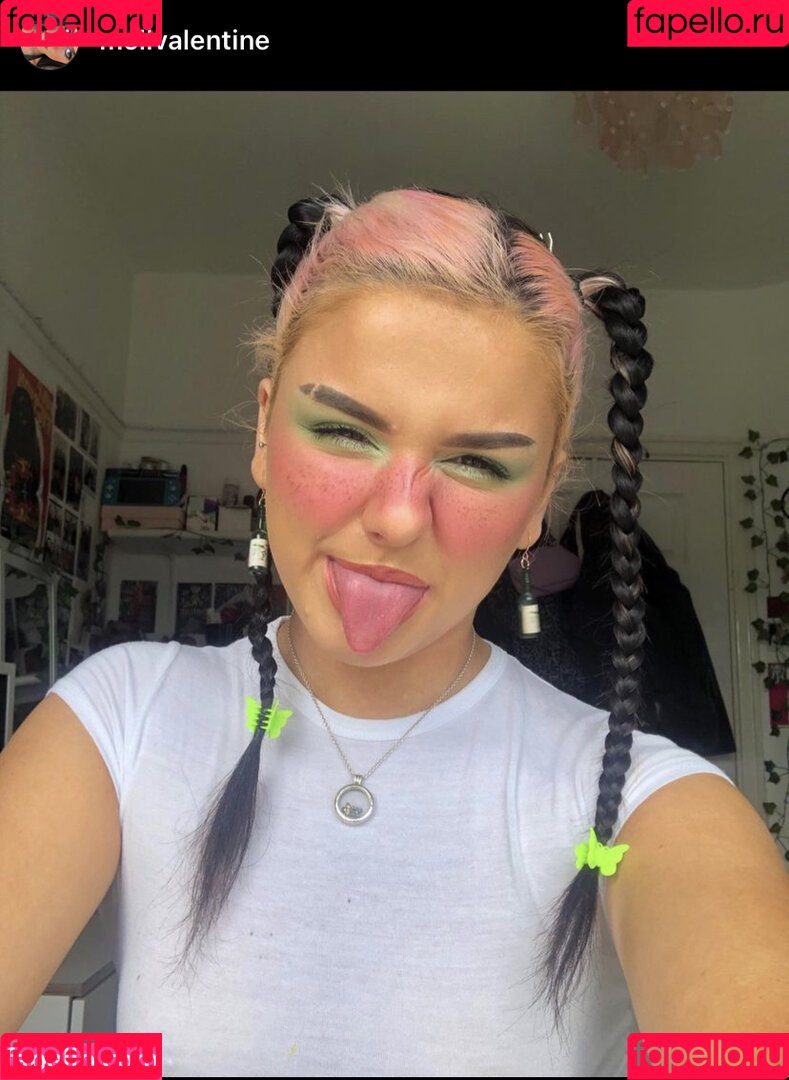 Moll Valentine Onlyfans Photo Gallery 