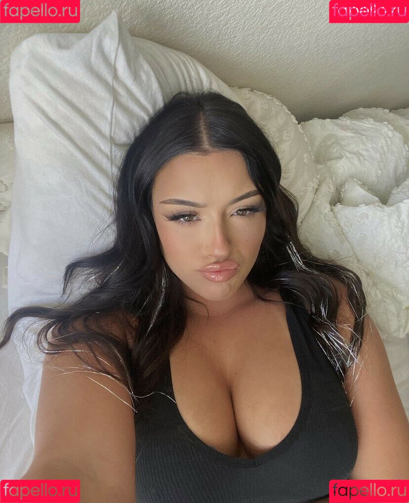 Brynnemarie Onlyfans Photo Gallery 