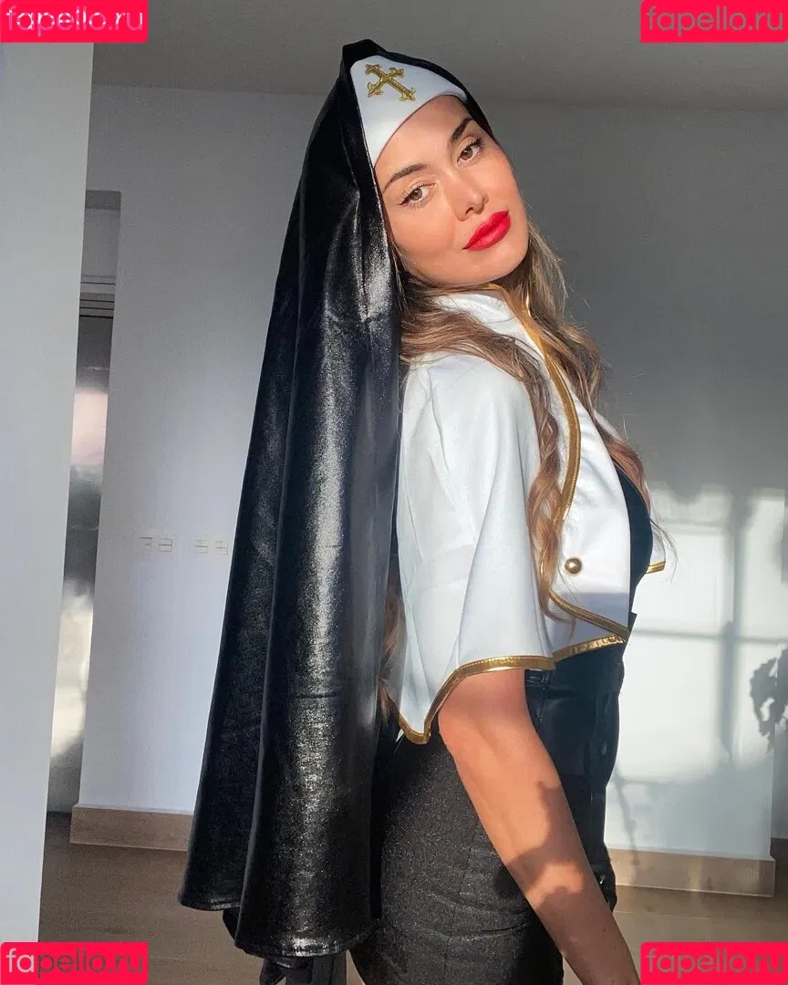 Eva Padlock Onlyfans Photo Gallery 