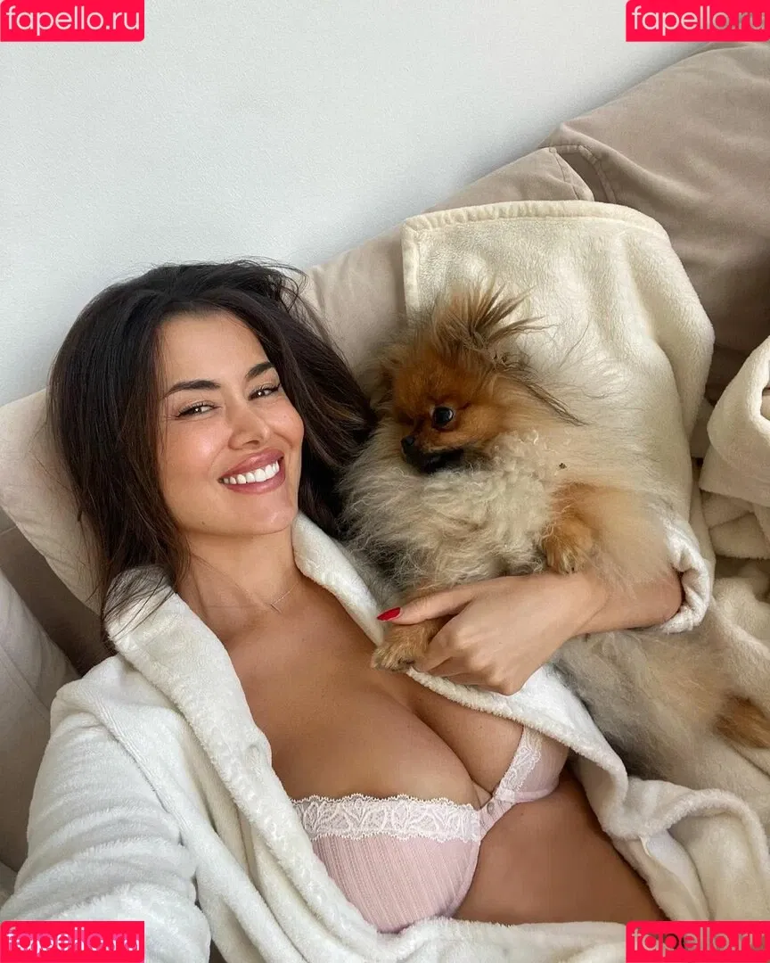 Eva Padlock Onlyfans Photo Gallery 