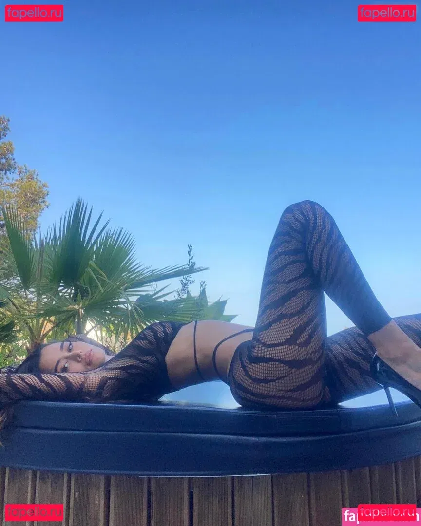 Eva Padlock Onlyfans Photo Gallery 