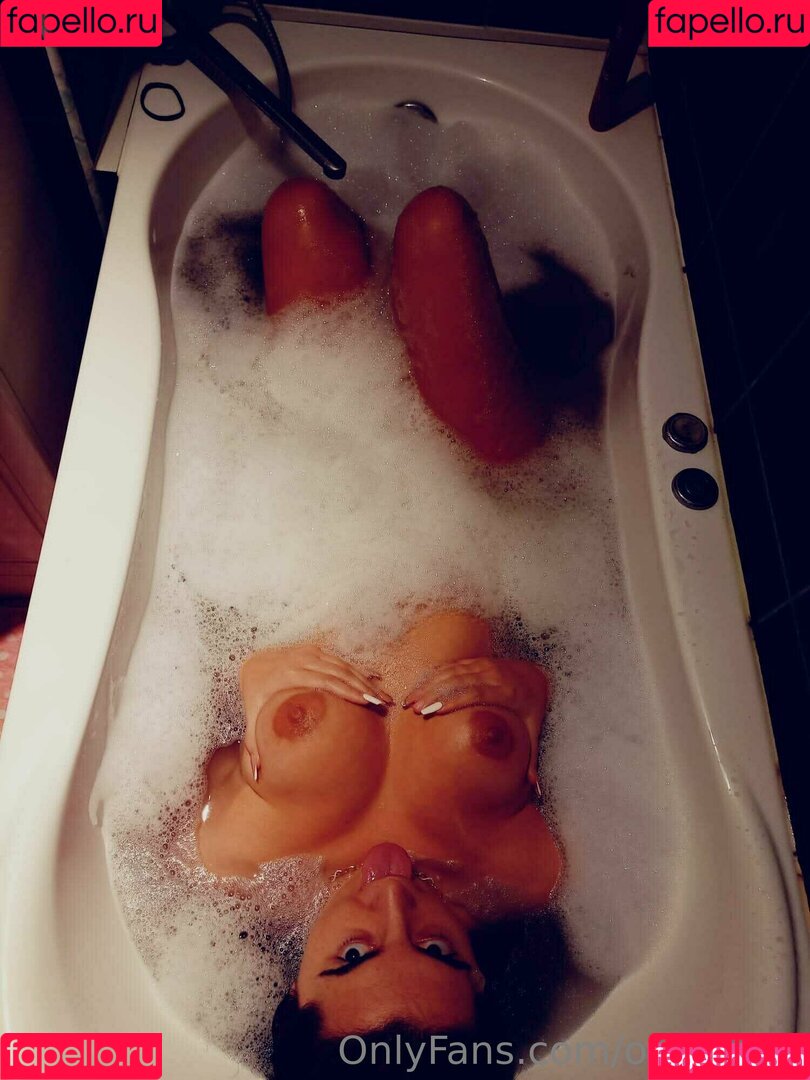 oanioana Onlyfans Photo Gallery 