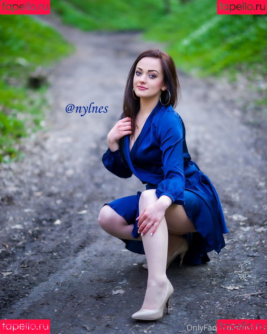 nylnes Onlyfans Photo Gallery 