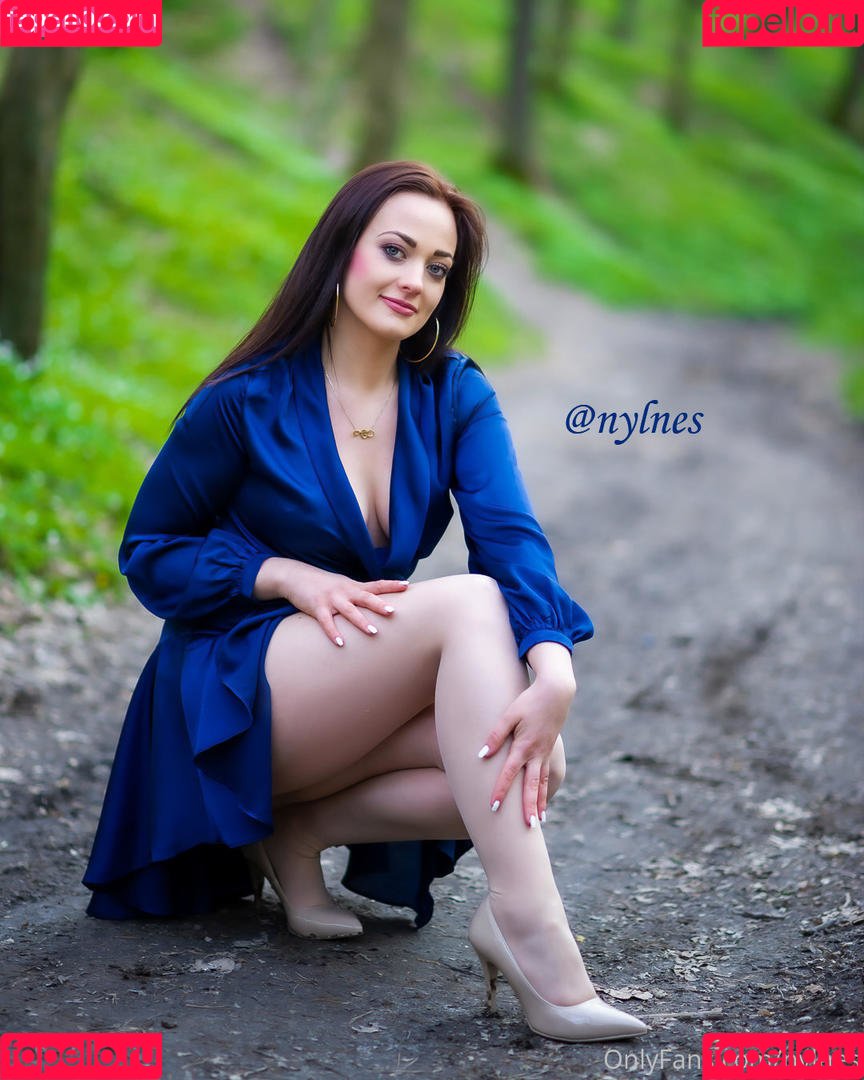 nylnes Onlyfans Photo Gallery 