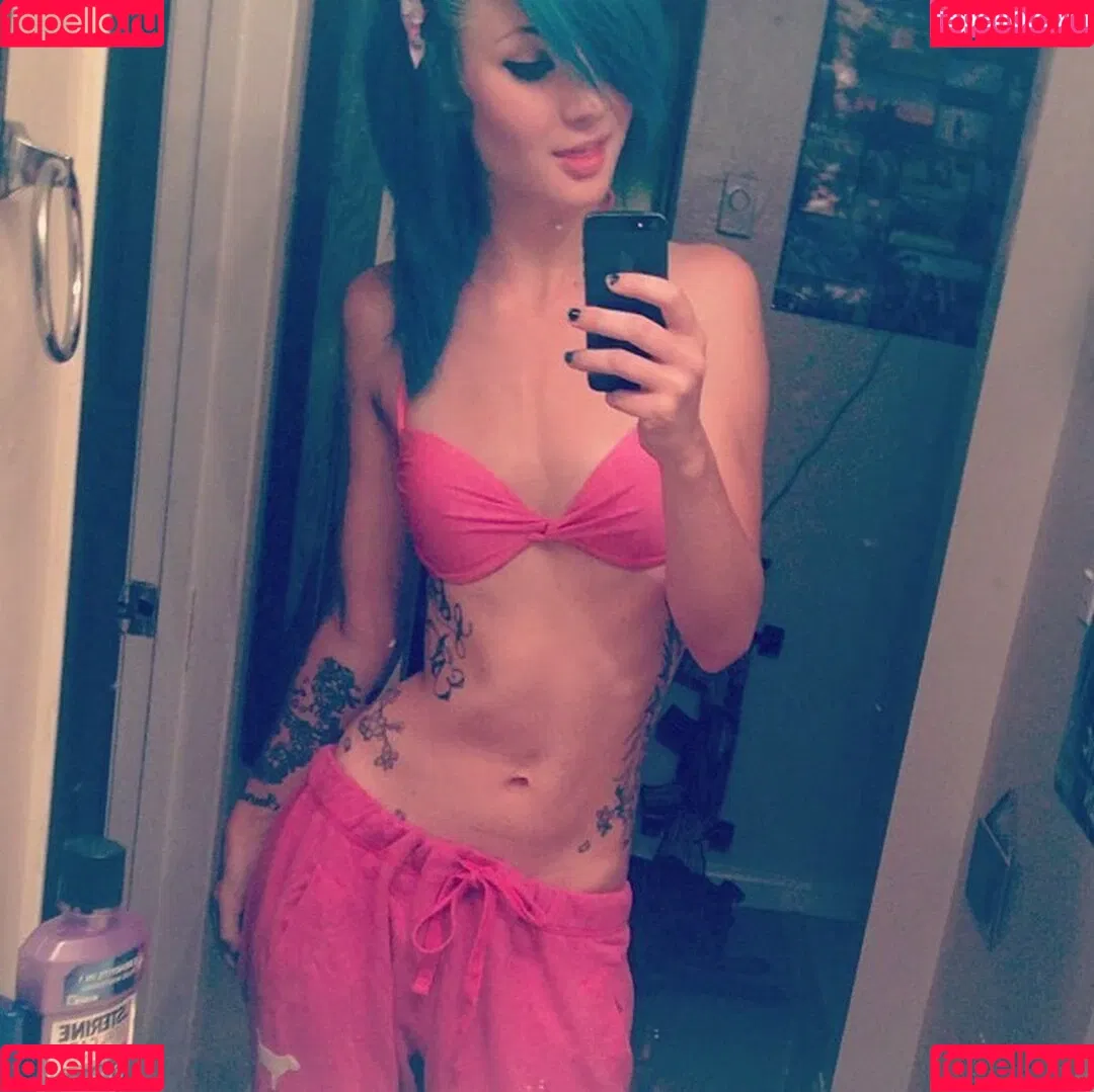 Sasha Pain Onlyfans Photo Gallery 