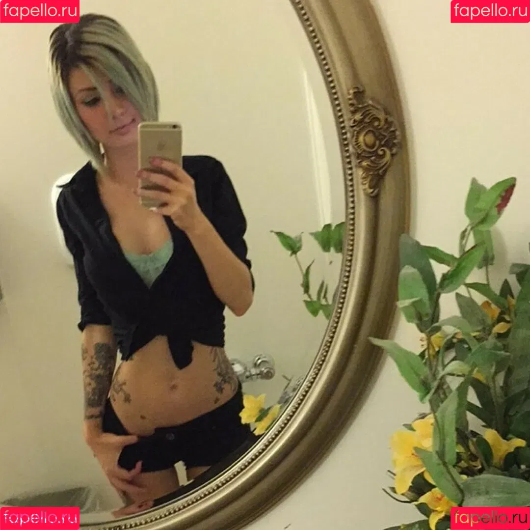 Sasha Pain Onlyfans Photo Gallery 