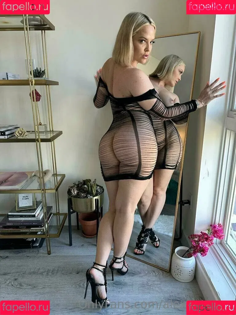 Alexis Texas Onlyfans Photo Gallery 