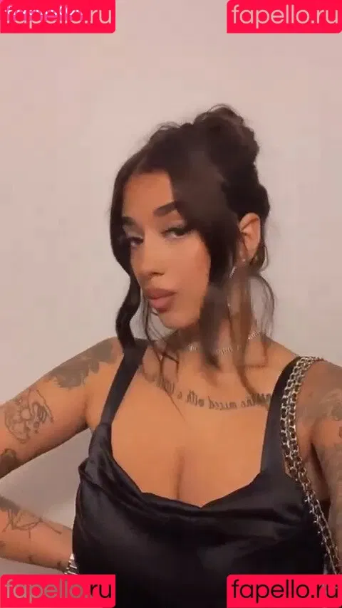 May Bakshi Onlyfans Photo Gallery 