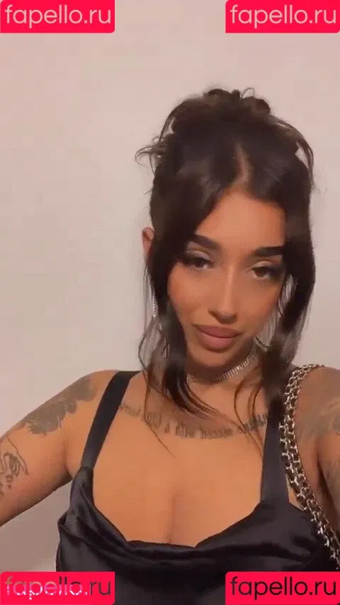 May Bakshi Onlyfans Photo Gallery 