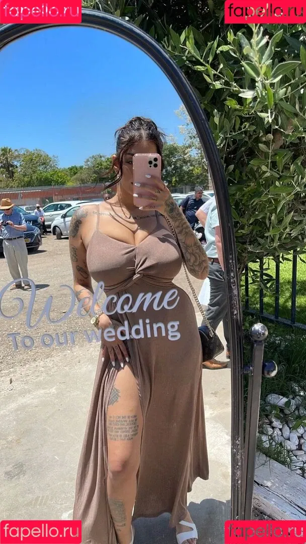 May Bakshi Onlyfans Photo Gallery 