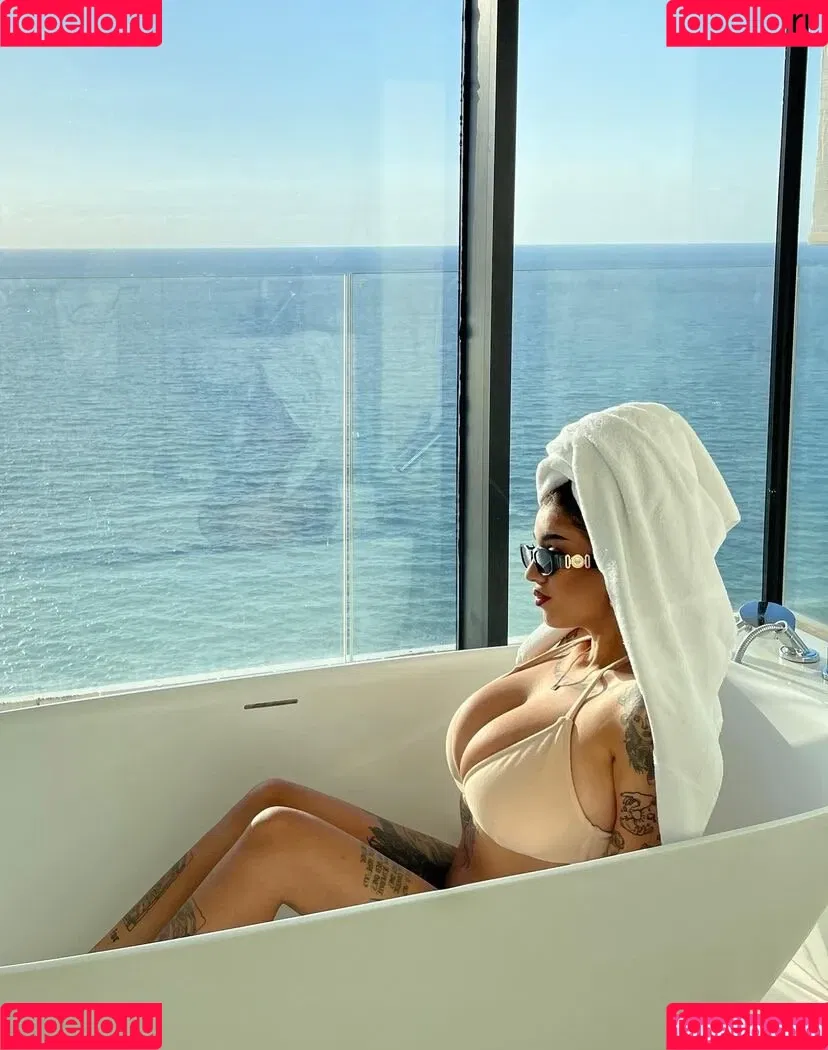 May Bakshi Onlyfans Photo Gallery 