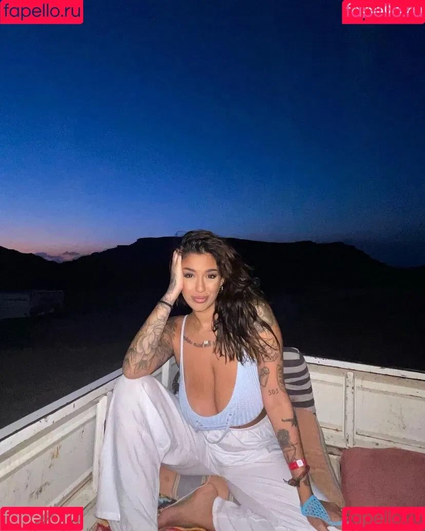 May Bakshi Onlyfans Photo Gallery 