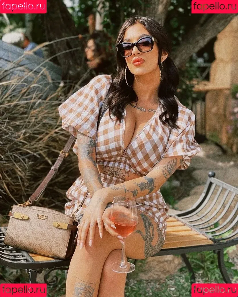 May Bakshi Onlyfans Photo Gallery 
