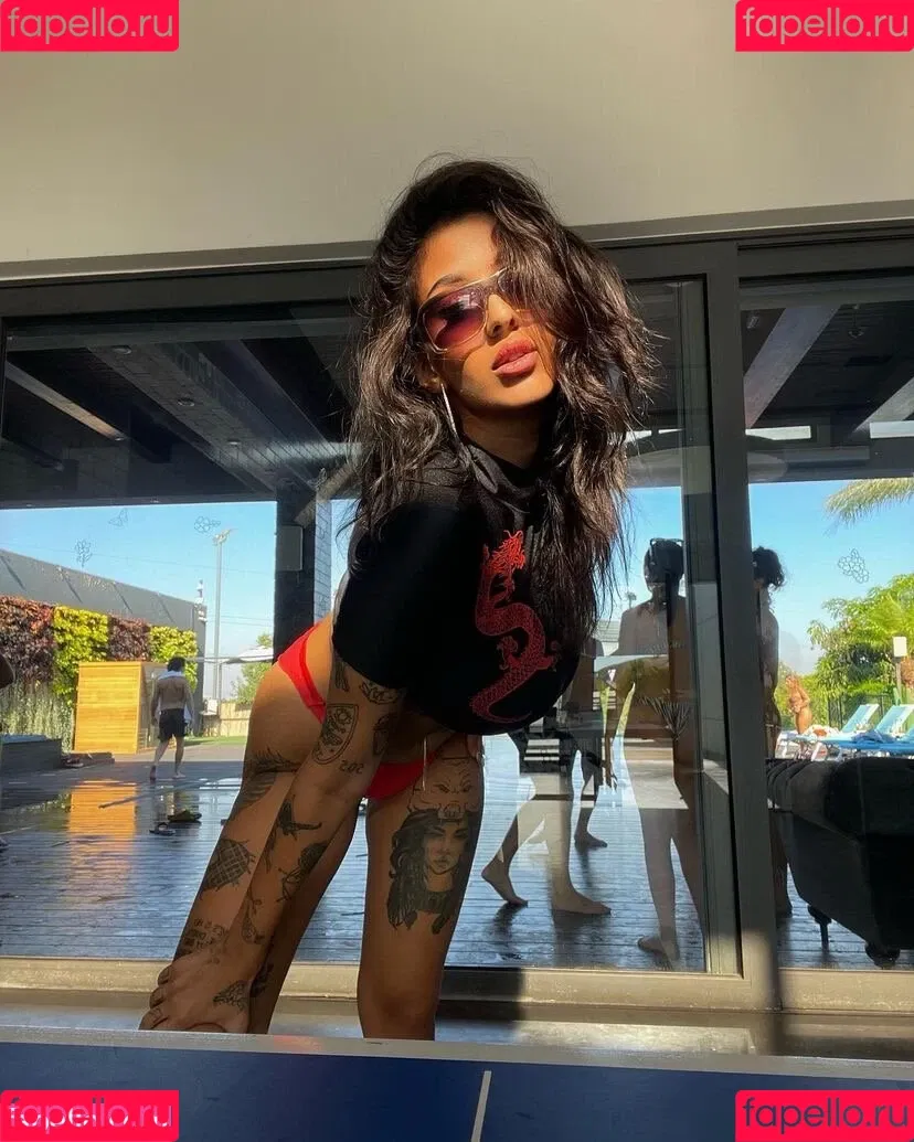 May Bakshi Onlyfans Photo Gallery 