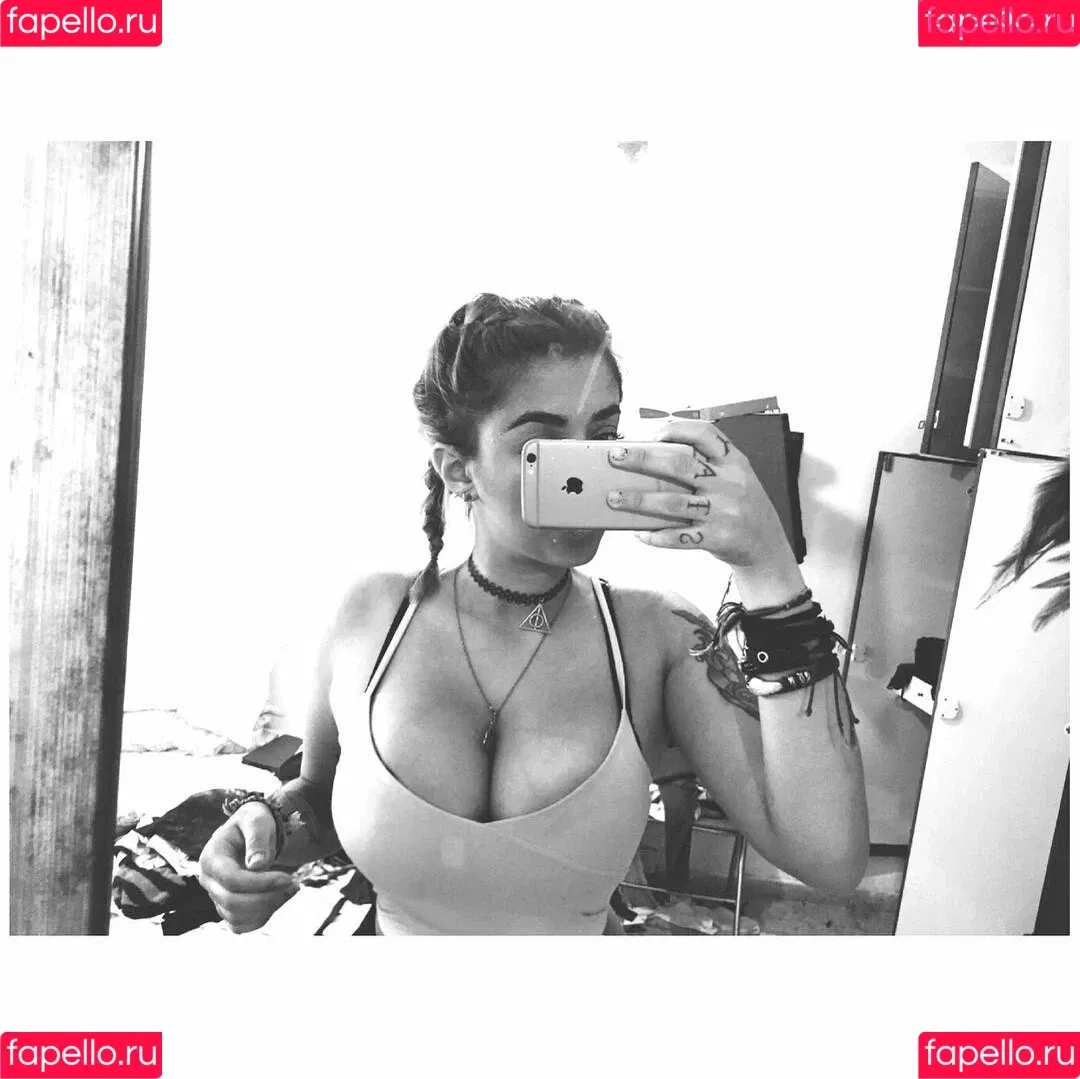 May Bakshi Onlyfans Photo Gallery 