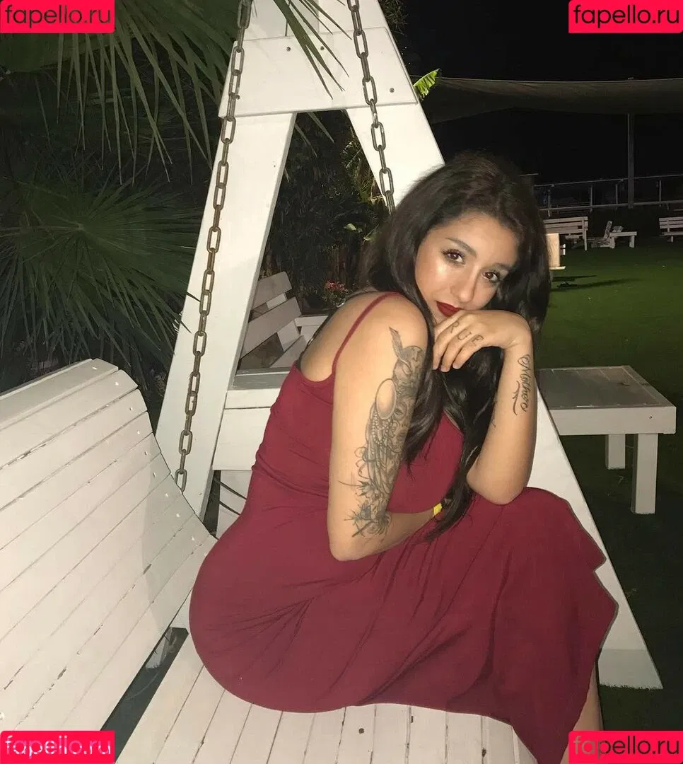 May Bakshi Onlyfans Photo Gallery 