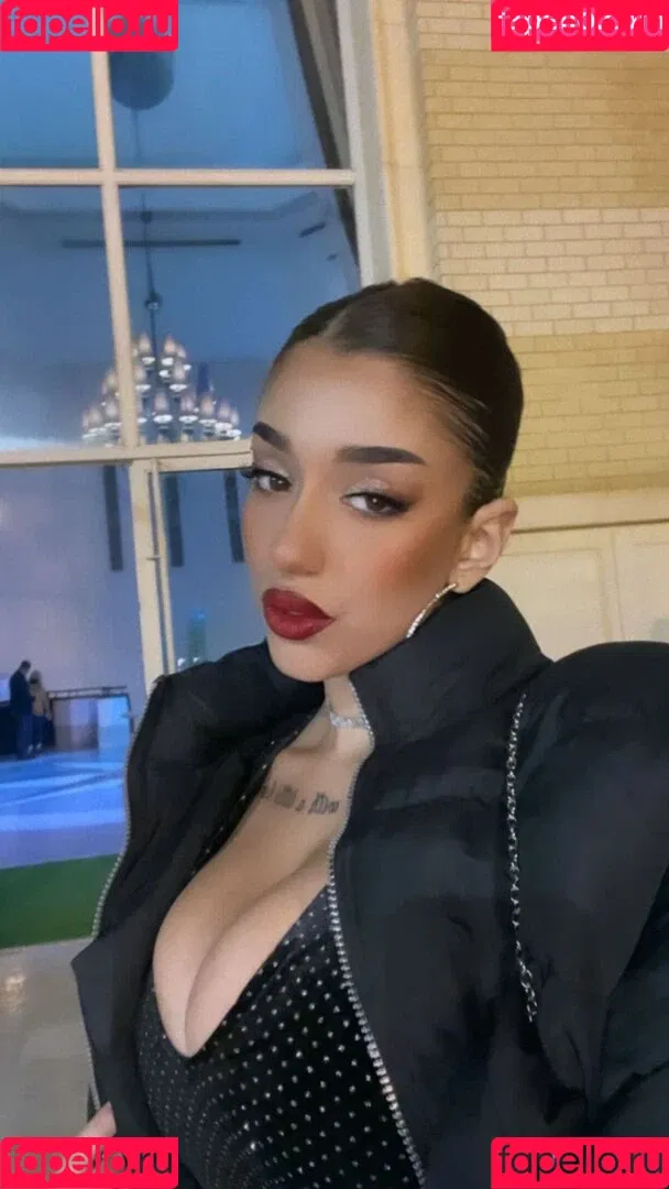 May Bakshi Onlyfans Photo Gallery 