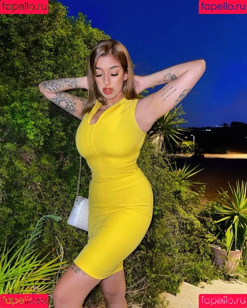 May Bakshi Onlyfans Photo Gallery 