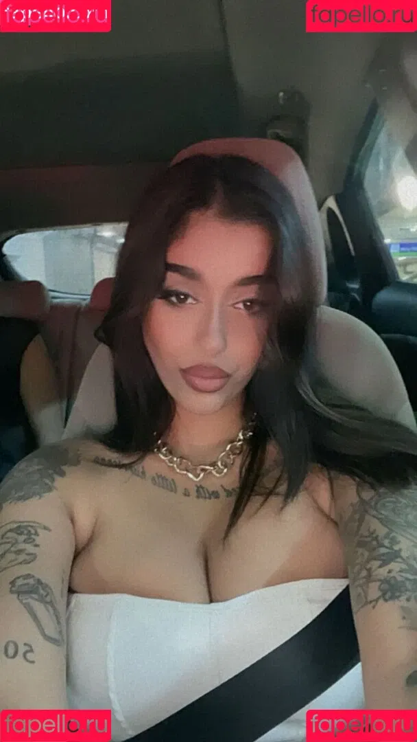 May Bakshi Onlyfans Photo Gallery 