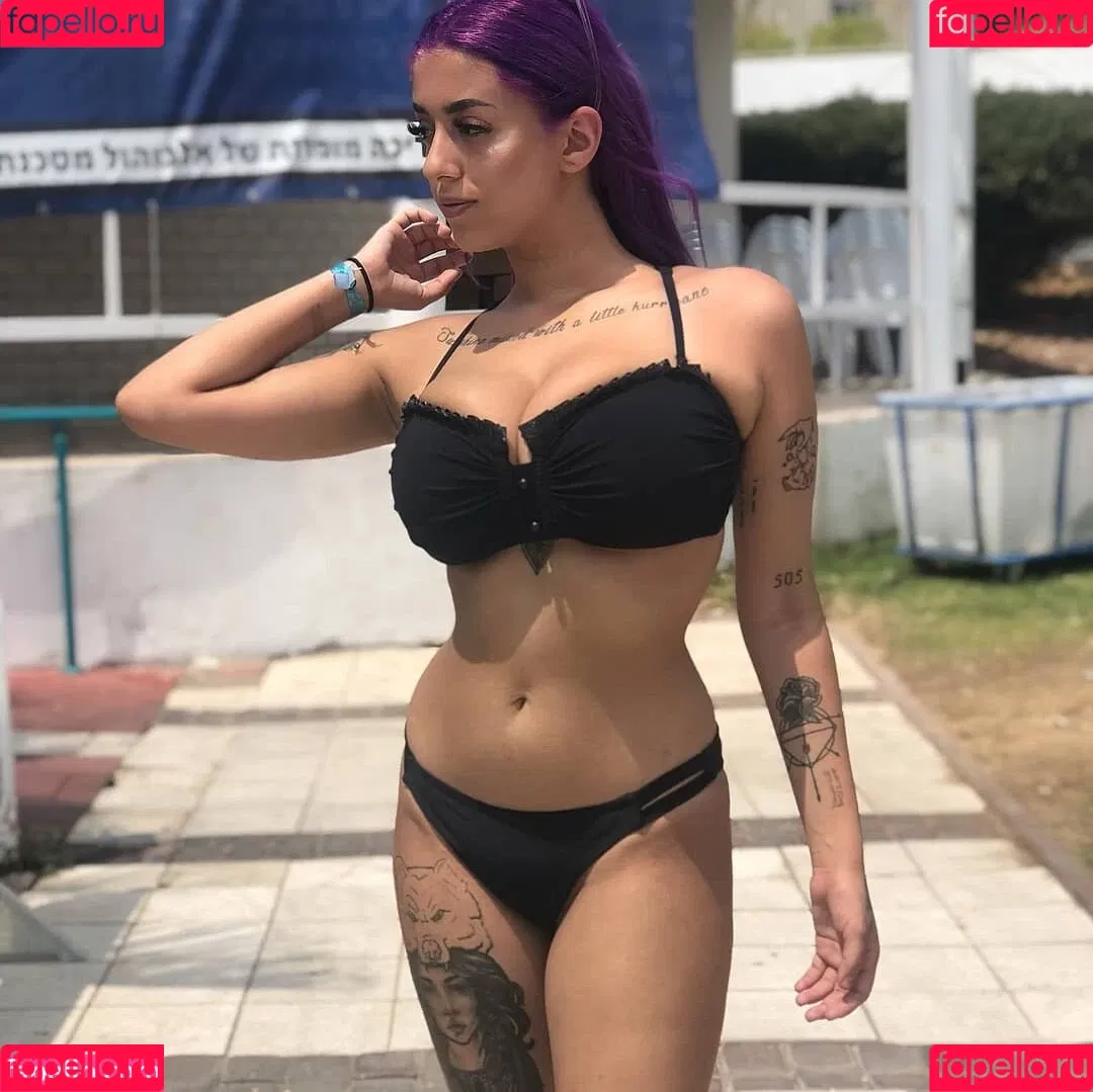 May Bakshi Onlyfans Photo Gallery 