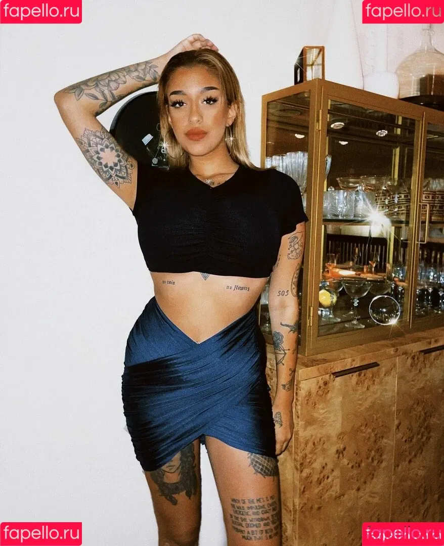 May Bakshi Onlyfans Photo Gallery 